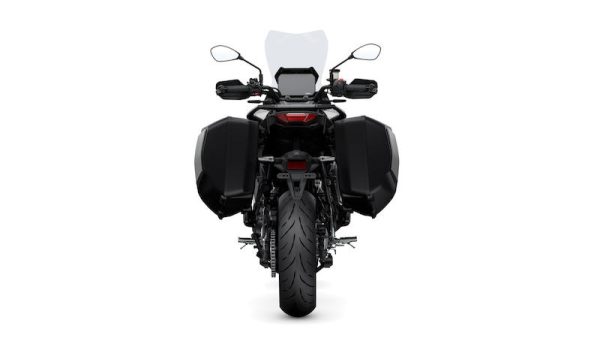 Yamaha Tracer 9 GT+ 2025, vista trasera