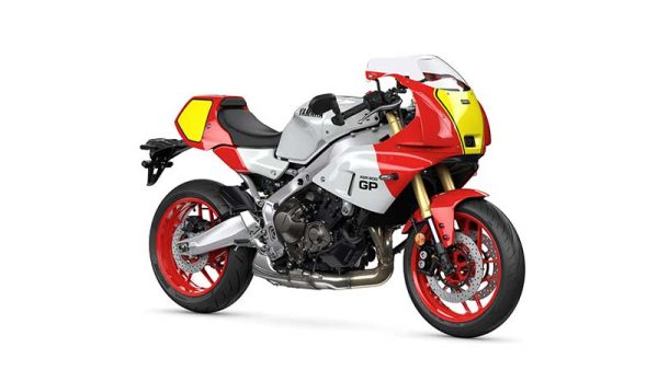 Moto Yamaha XSR 900 GP